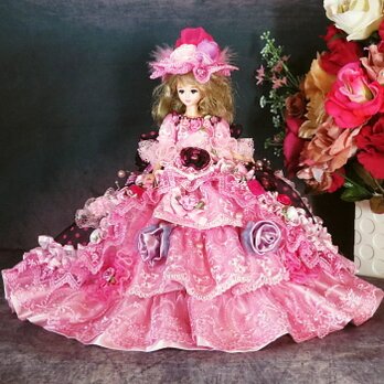 ドール服 着せ替え ドットと薔薇 スイートドレスのお姫様の画像