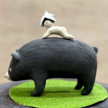 金タロウとツキノワグマの画像