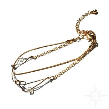 gold chain braceletの画像