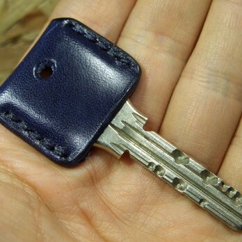 ルガトネイビーのキーカバー　