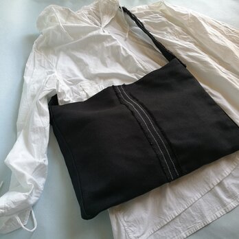 ◆横長ショルダーBAG / 濃紺シルバーステッチ