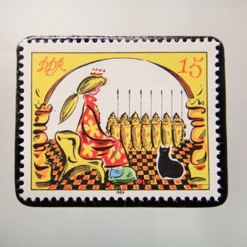 旧東ドイツ　童話切手ブローチ5116の画像