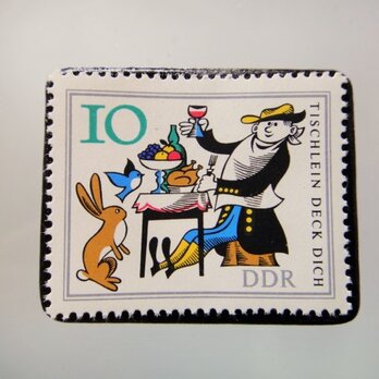 ドイツ　童話　ろばとテーブルとこん棒　切手ブローチ5121の画像