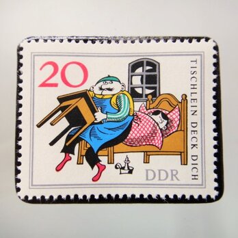 ドイツ　童話　ろばとテーブルとこん棒　切手ブローチ5122の画像