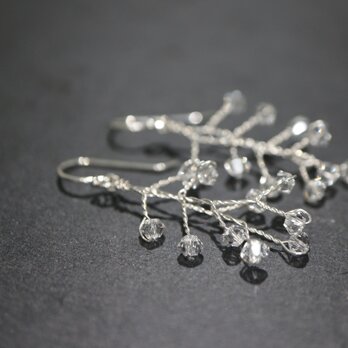 スワロフスキーのカスミソウ(Baby's Breath)クリアー  シルバーピアス／イヤリング　sterling silverの画像