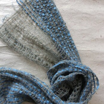 リネン・ウール・コットンテープの手織りストール　＜本藍染＞の画像