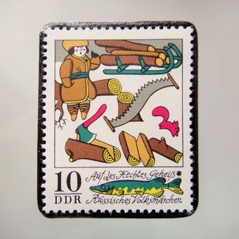 ドイツ　童話　チョウザメ物語　切手ブローチ　5133の画像