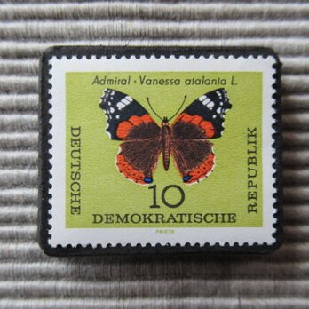 ドイツ　蝶切手ブローチ　5156の画像