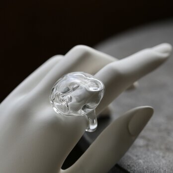 こぼれないアロマリング -Clear Stone- Lサイズ 石塊ishikoro　指輪の画像