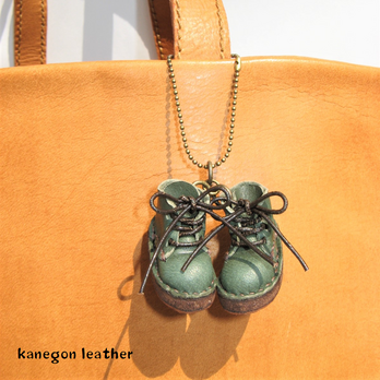 姫路レザーミニチュアブーツ　ネックレス・バッグチャーム・キーホルダー