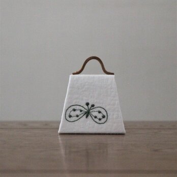 【カルトナージュ】携帯ルーペ