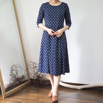 【XS-LL受注制作】アーミッシュ風シンプルワンピース◇ネイビー・ダイヤ柄（薄手生地）