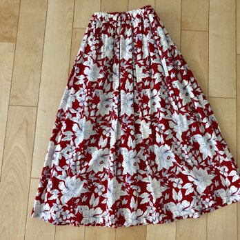 大sale! 白いお花柄スカート（赤）の画像