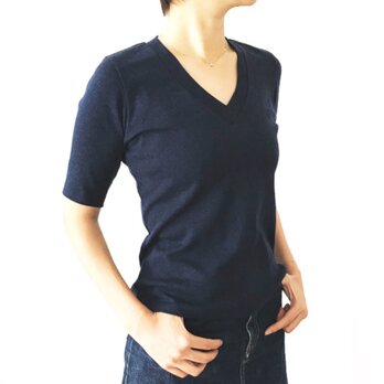 日本製オーガニックコットン 形にこだわった 大人のVネックTシャツ【サイズ・色展開有り】の画像