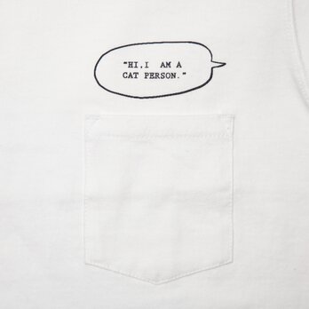 私は猫派。I’m a Cat person.　ポケットTシャツ　ユニセックスS〜XLサイズ　Tcollectorの画像
