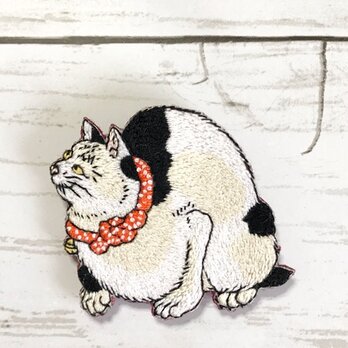 手刺繍浮世絵ブローチ＊歌川国芳「鼠よけの猫」の画像