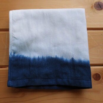 藍染め・絞り染め・タオルハンカチ・波の画像