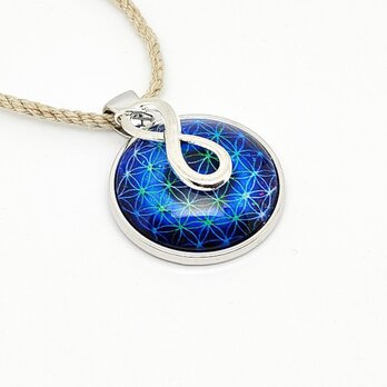 フラワーオブライフ・メビウスの輪・ヘンプ　ネックレス（青色/銀色）（生命の花/神聖幾何学）の画像