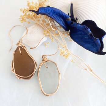 Seaglass jewelry pierceの画像