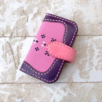 沖縄の織物とイタリアレザーの二つ折りキーケース　パープル×ピンク　（織物シリーズ）の画像