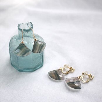 Rainbow Fluorite Fan-shaped earrings フローライトのピアス/イヤリング　14KGFの画像