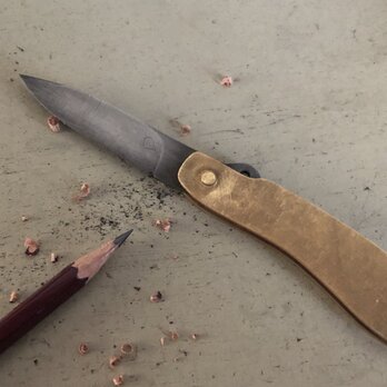 折りたたみナイフの画像