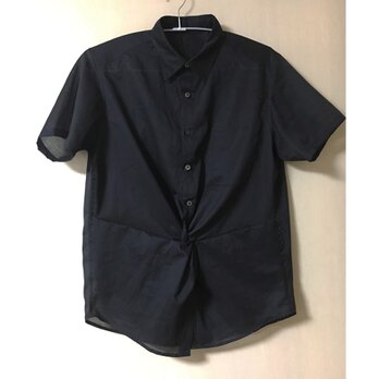 数量限定！ユニセックスで着られるブラック◆ツイストシャツ （Twist shirt）の画像