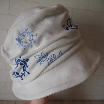 コットン素材スパンフライスニット生地で作ったクロッシェ（青い鳥）