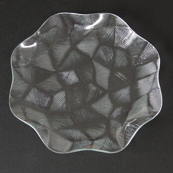 昭和の型板ガラスを使った花型皿（キララ）の画像