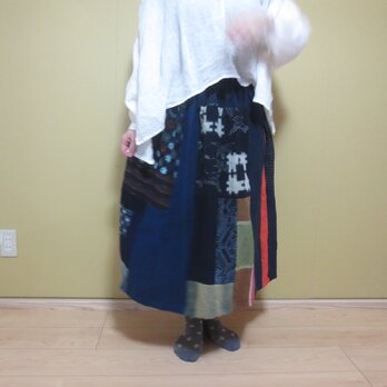 古布リメイク☆絣木綿や布団皮に藍染パッチしてカラフルスカートの画像