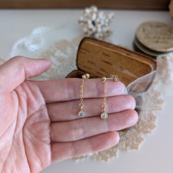 キュービックジルコニアのピアス