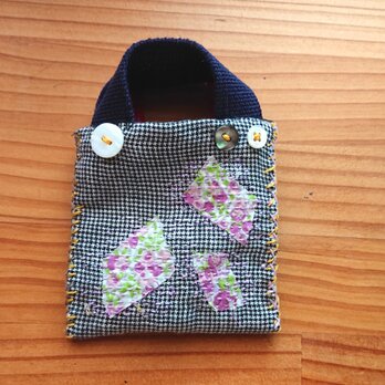 使い道に困る素敵なバック*刺し子*刺繍* 小物 ミニの画像