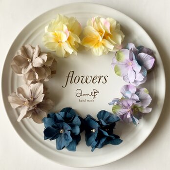 【送料無料】flowerピアスの画像