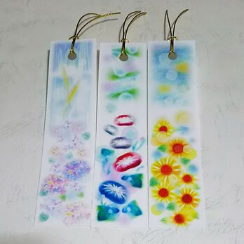 夏の3種の花の栞(しおり)　 紫陽花・朝顔・ひまわり　パステルアートのブックマークの画像