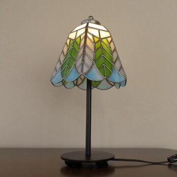 リーフ（葉っぱの模様A）ステンドグラスランプ（テーブルランプ）・ガラス照明  Lサイズ