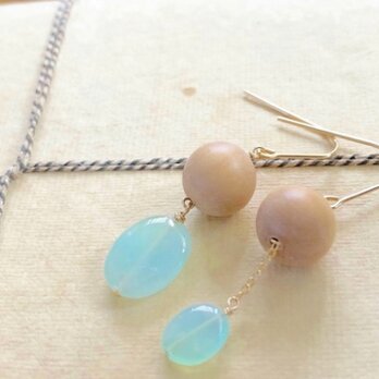 【1点もの】Sandalwood*blue opal*pierceの画像