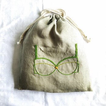ブラ刺繍の巾着(グリーン)の画像