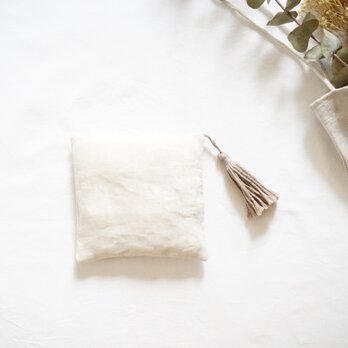 四角のラベンダーサシェ（タッセルベージュ）