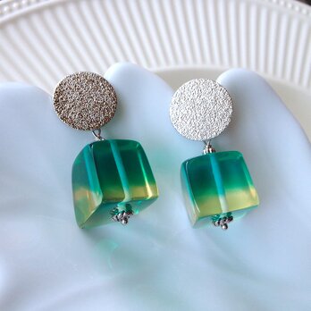 mint drop earring　の画像