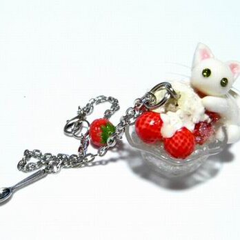 にゃんこのしっぽ○かき氷のバッグチャーム○いちごみるく○白猫