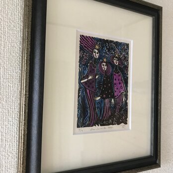 額装木版画「３人の侍女」−オペラ「魔笛」より−の画像