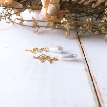 リーフ 雫 パール イヤリング ピアス