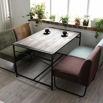 Industrial Dining Low Tableの画像