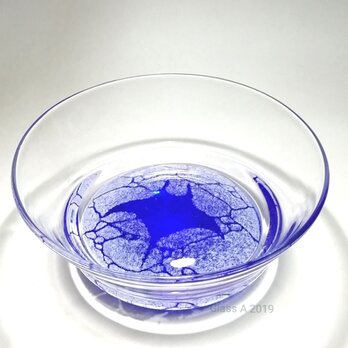 マンタ 鉢（青）の画像