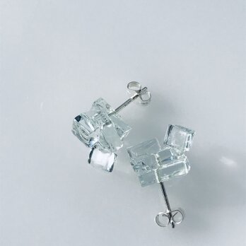 結晶のピアスB・ガラス/シルバーの画像