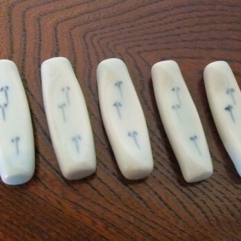 箸置き　メダカ