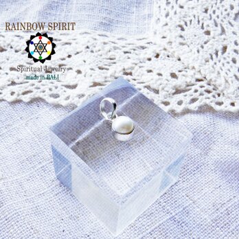 ★送料無料★［Silver925］ホワイトパール（真珠）のシルバーペンダント（直径6mm・6月の誕生石）の画像