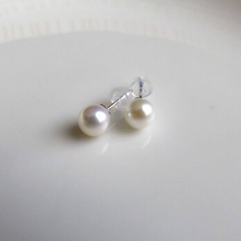 特価】６ｍｍあこやパール シンプルピアス　ME1118-007