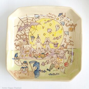 ハロウィン絵皿の画像