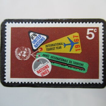 ★★アメリカ　国連1967年切手ブローチ5422